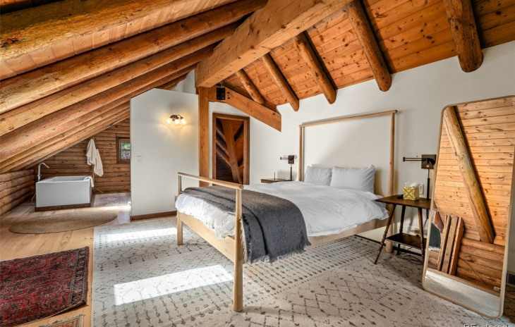 875 Pahwintah Street Photo