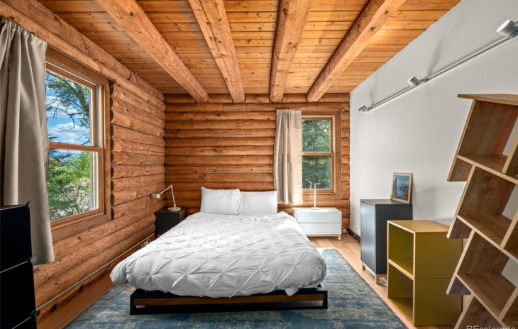 875 Pahwintah Street Photo