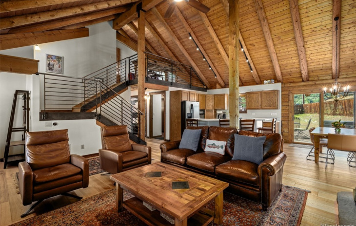 875 Pahwintah Street Photo