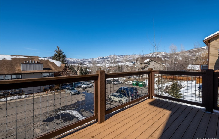 454 Willett Heights Court Photo