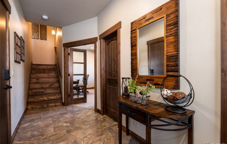 454 Willett Heights Court Photo