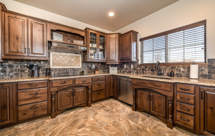454 Willett Heights Court Photo