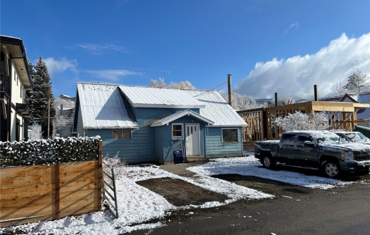 38 Logan Avenue Photo