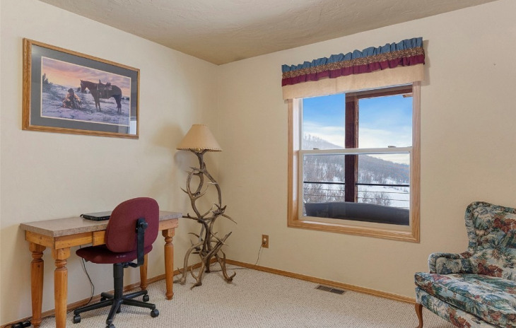 29650 Hibbert Lane Photo