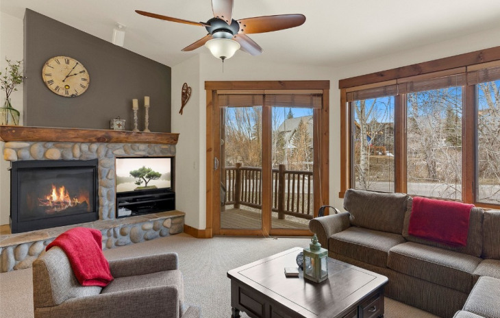 1416 Moraine Circle Photo