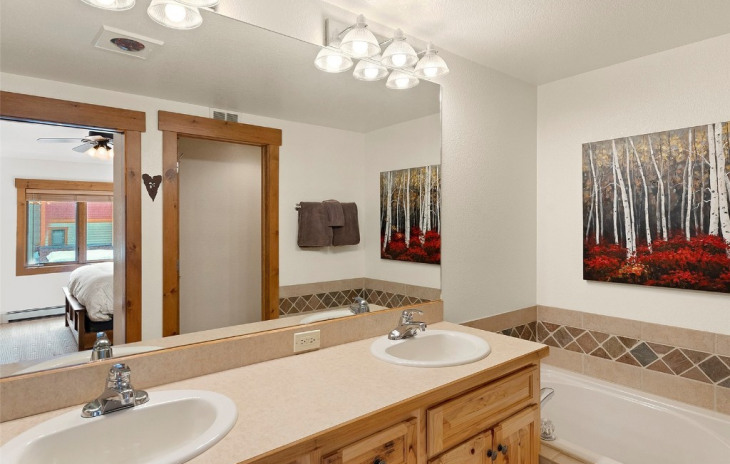 1416 Moraine Circle Photo
