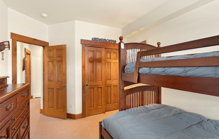 1416 Moraine Circle Photo