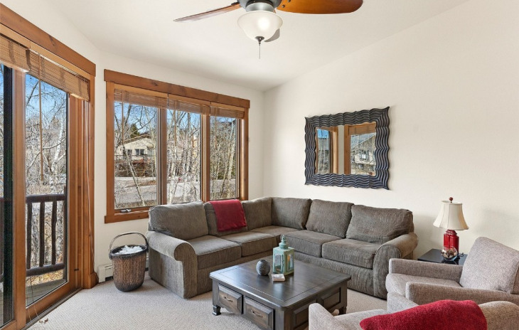 1416 Moraine Circle Photo