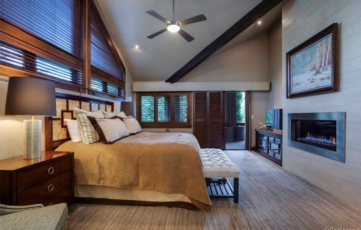 1825 Montview Lane Photo