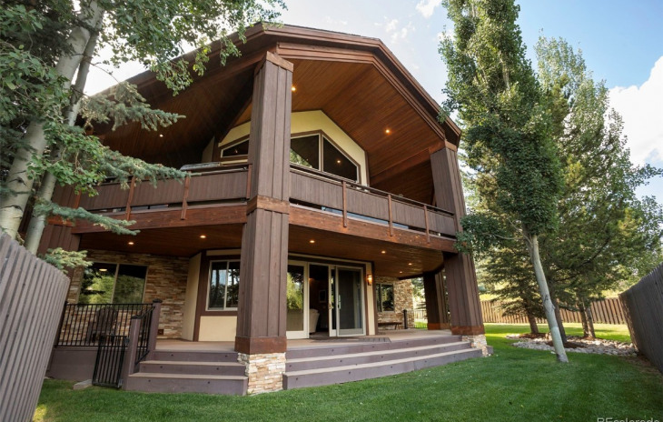 1825 Montview Lane Photo