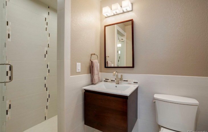 1825 Montview Lane Photo