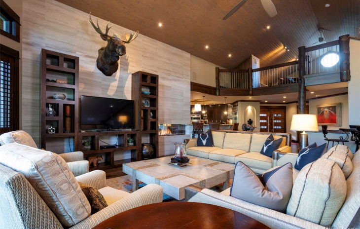 1825 Montview Lane Photo