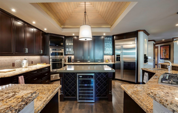 1825 Montview Lane Photo