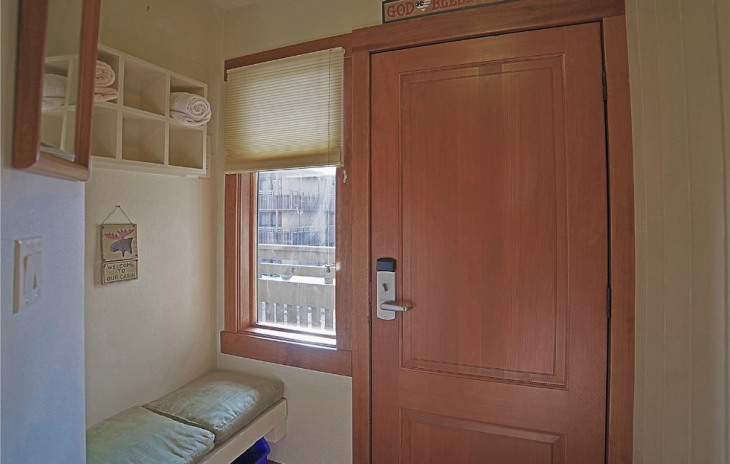 2700 Village Drive Photo