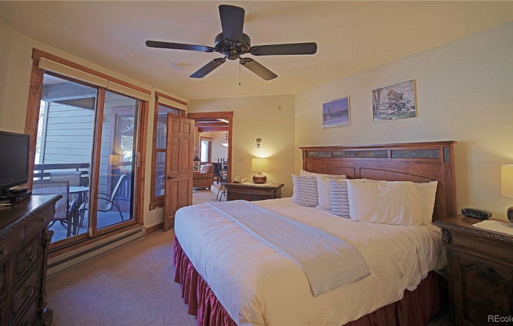 2700 Village Drive Photo