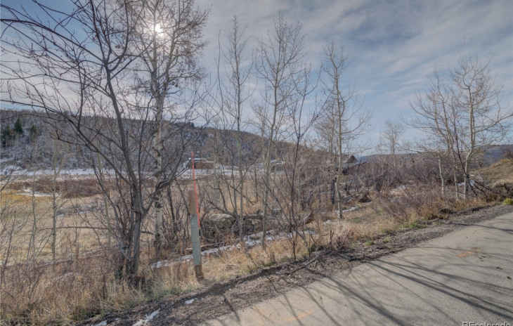 2655 Fish Creek Falls Road Photo