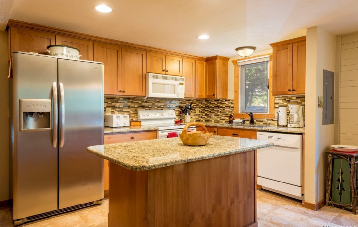 2577 Apres Ski Way Photo