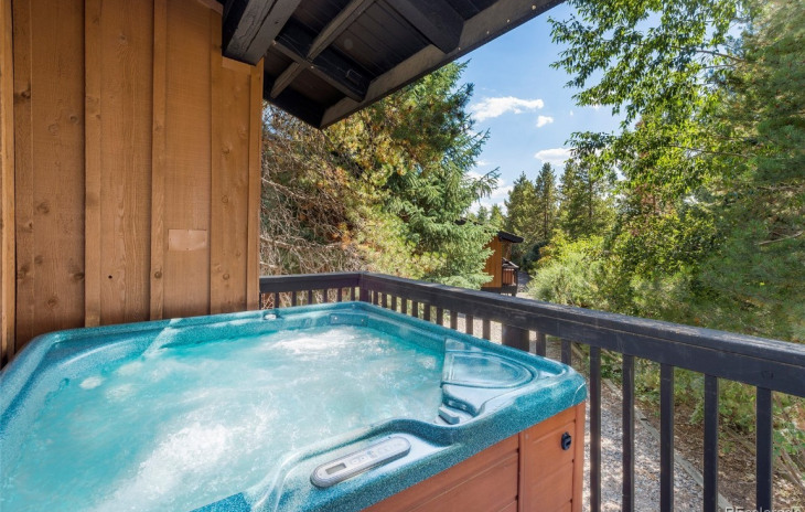 2577 Apres Ski Way Photo