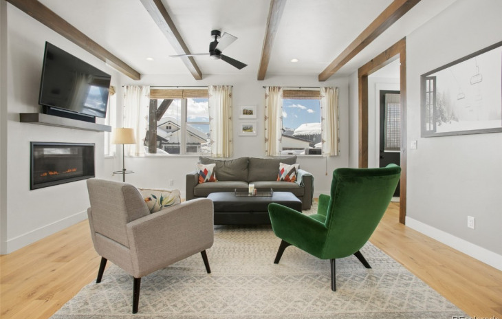 1885 Sunlight Drive Photo