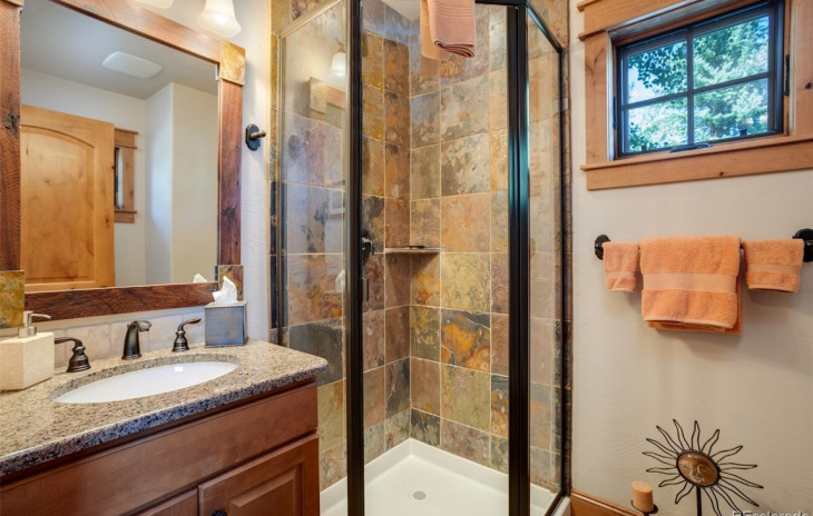 801 Majestic Circle Photo