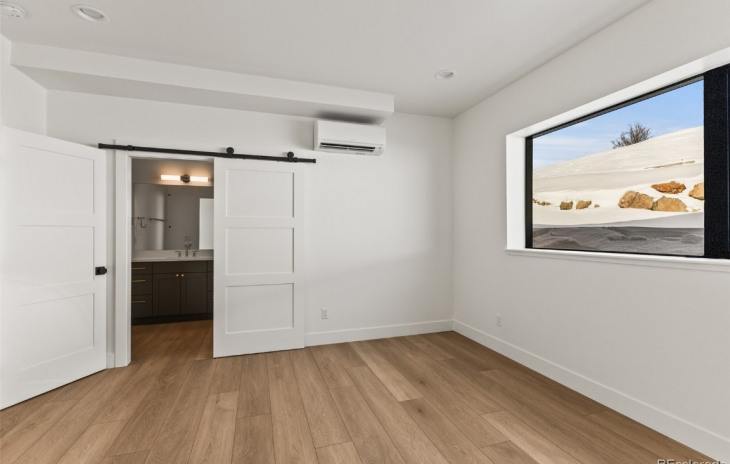 2020 Sunlight Drive Photo