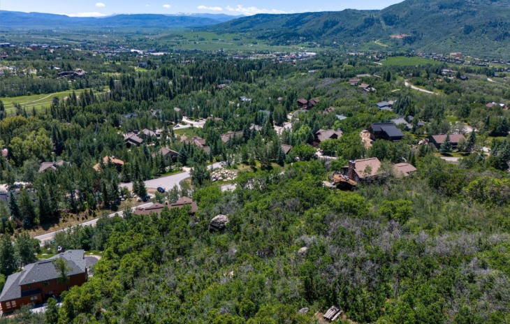 520 Steamboat Boulevard Photo