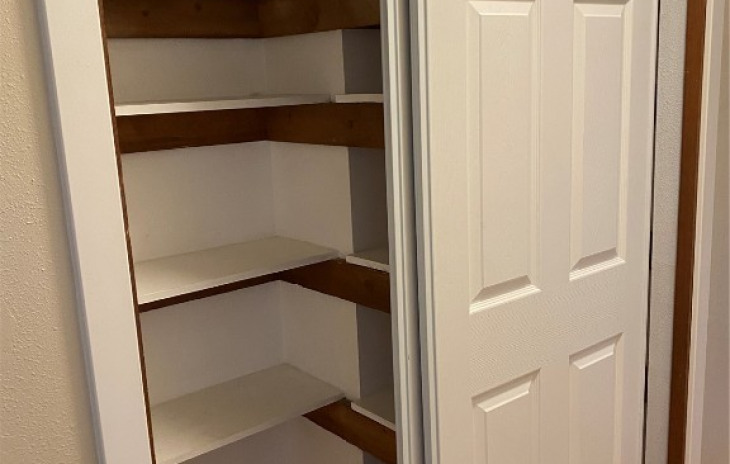 525 Dabney Lane Photo