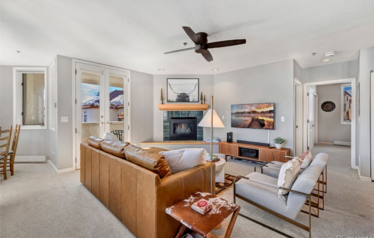 2700 Eagleridge Drive Photo