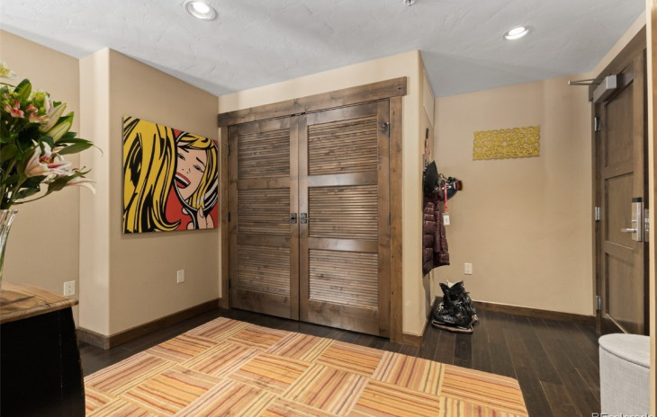 1175 Bangtail Way Photo