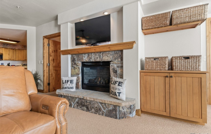 1875 Ski Time Square Drive Photo