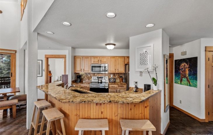 2700 Village Drive Photo