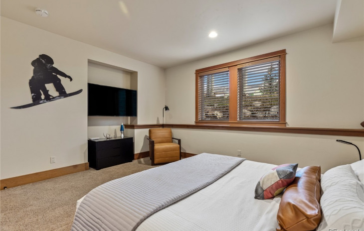 2115 Indian Summer Drive Photo
