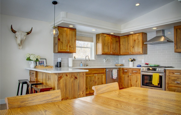 2944 Honeysuckle Lane Photo