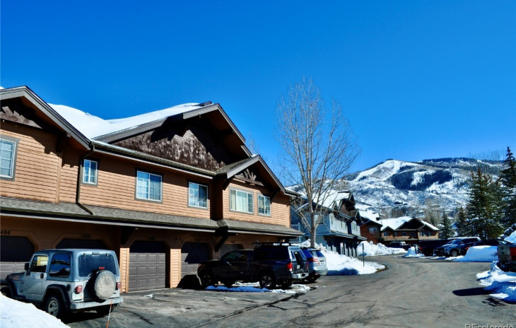 1406 Morgan Court Photo