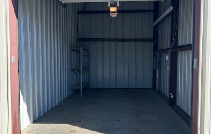 501 W Airport Boulevard Photo
