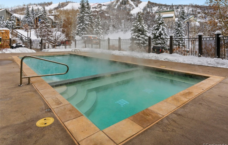2420 Ski Trail Lane Photo