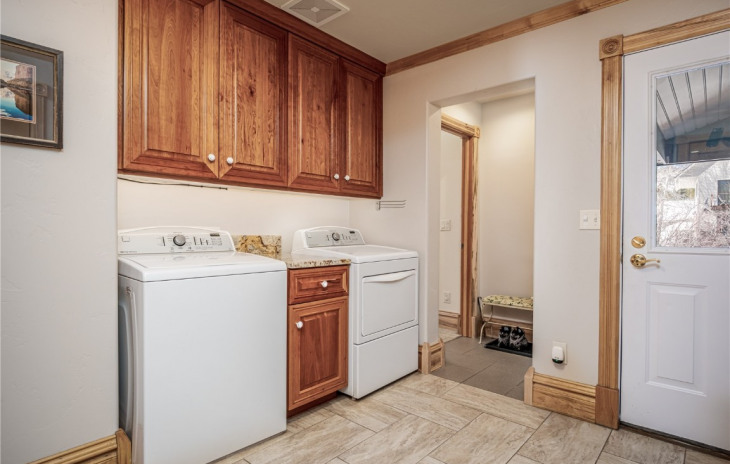 1352 Manitou Avenue Photo