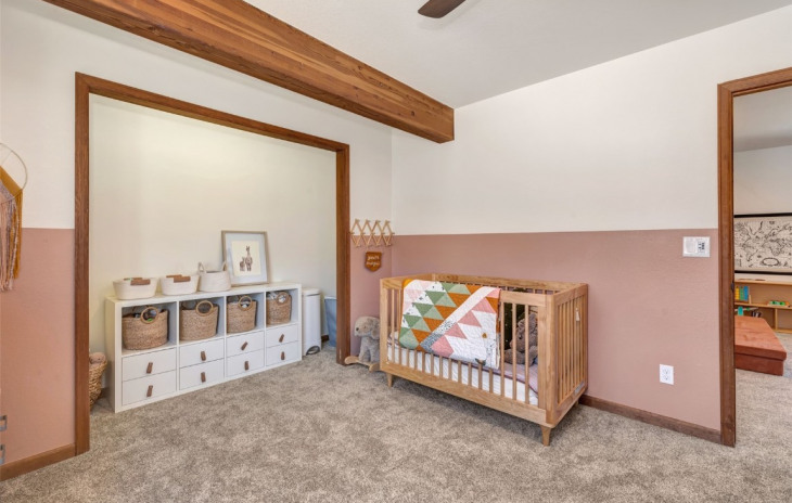 1215 Meadowood Lane Photo