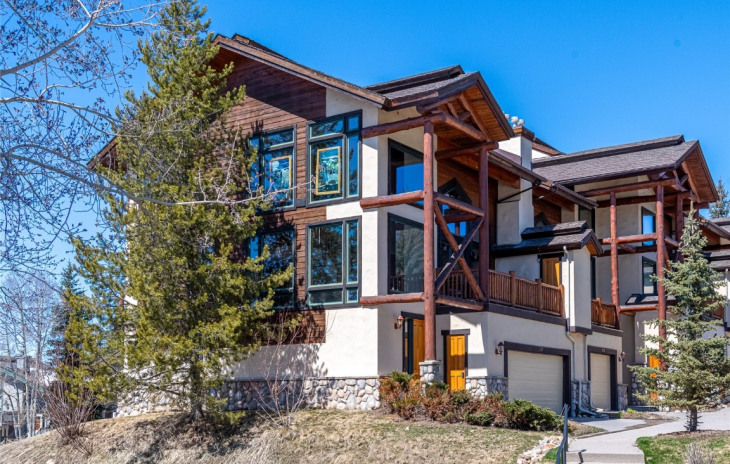 2747 Timber Court Photo