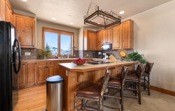 2747 Timber Court Photo