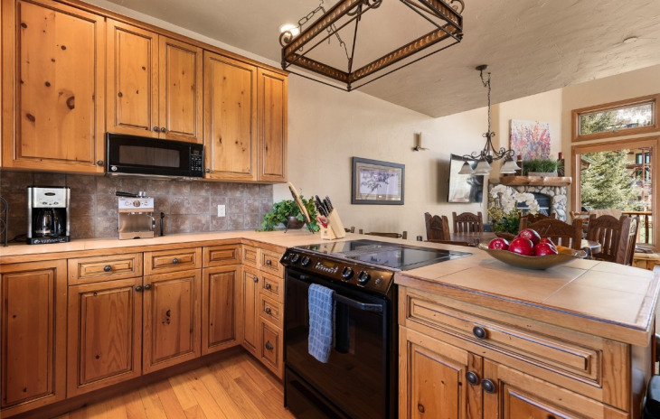 2747 Timber Court Photo