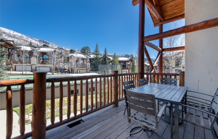 2747 Timber Court Photo
