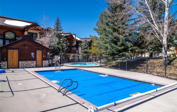 2747 Timber Court Photo