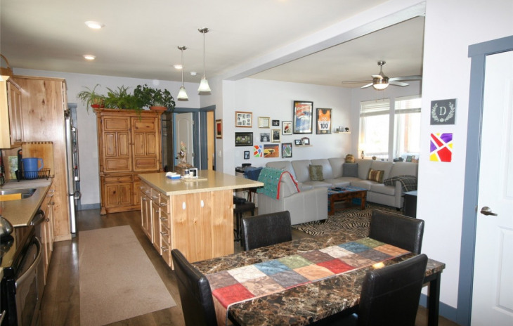 21235 Morgan Way Photo