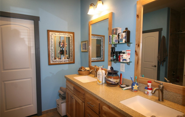 21235 Morgan Way Photo