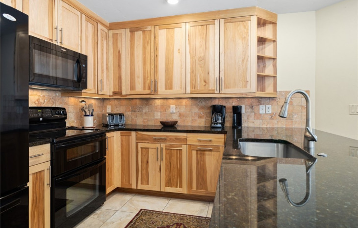 2800 Eagleridge Drive Photo
