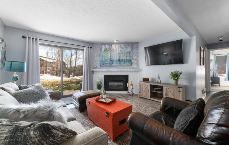 2015 Walton Creek Road Photo