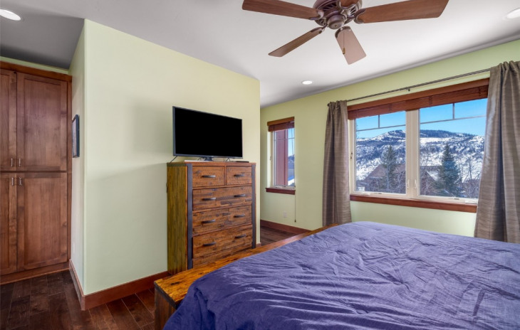 647 Clermont Circle Photo