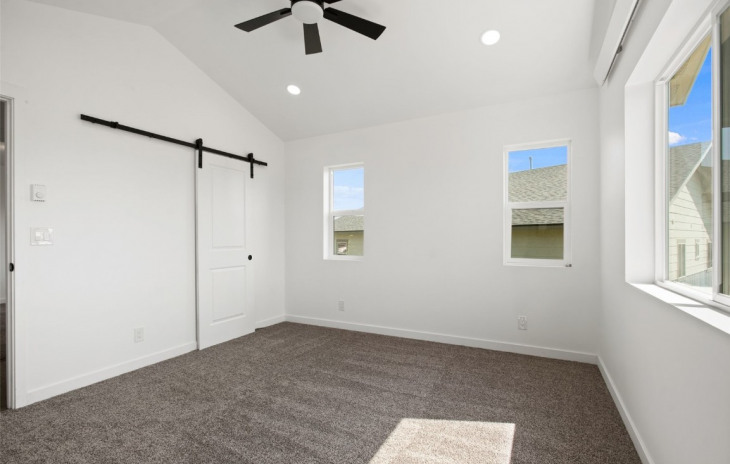 359 Lake View Road Photo