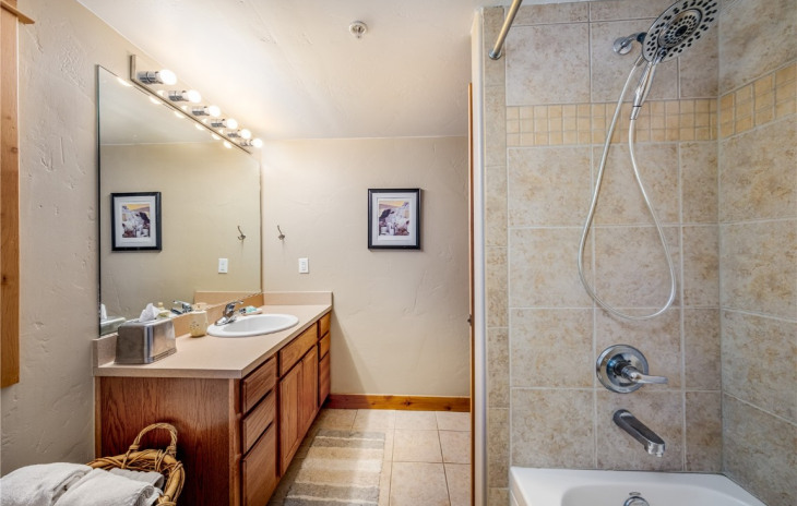 3315 Columbine Drive Photo